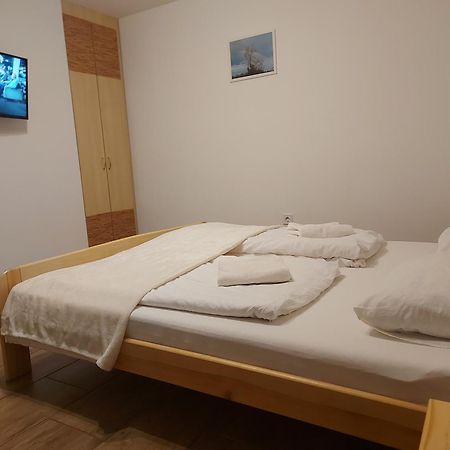Potyka Apartman Tiszafured Luaran gambar