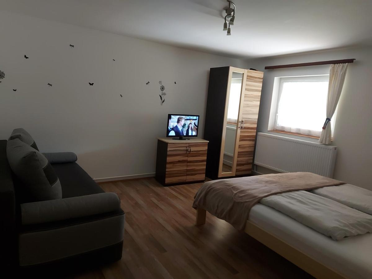 Potyka Apartman Tiszafured Luaran gambar