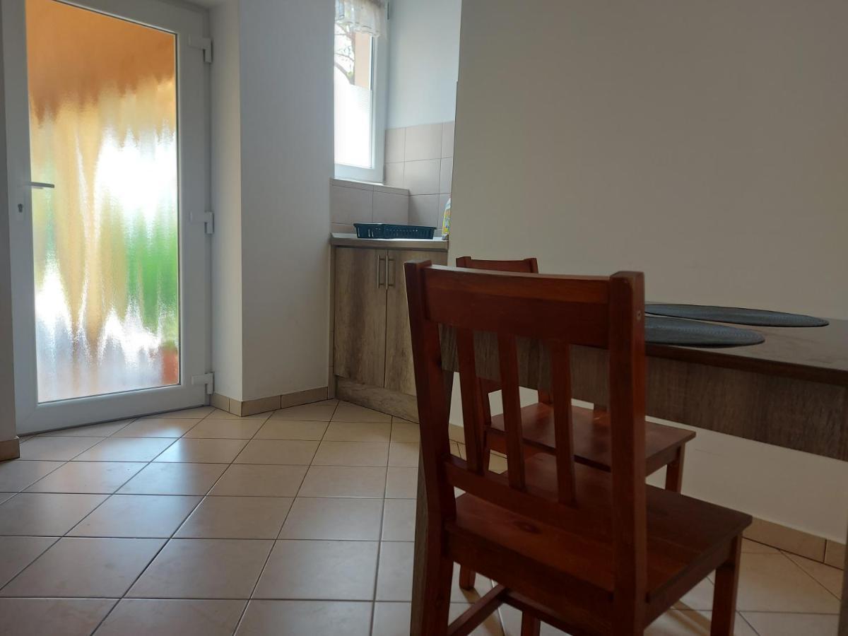 Potyka Apartman Tiszafured Luaran gambar