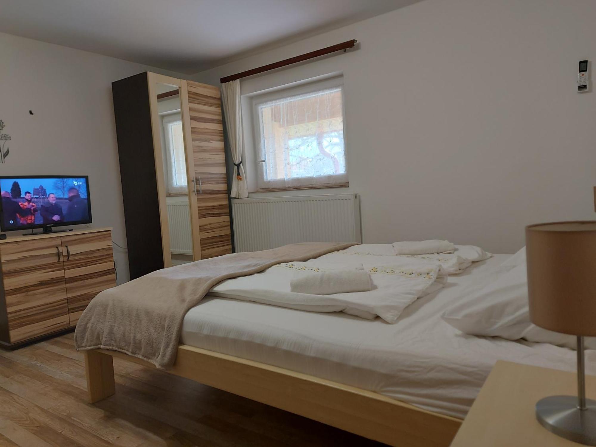 Potyka Apartman Tiszafured Luaran gambar