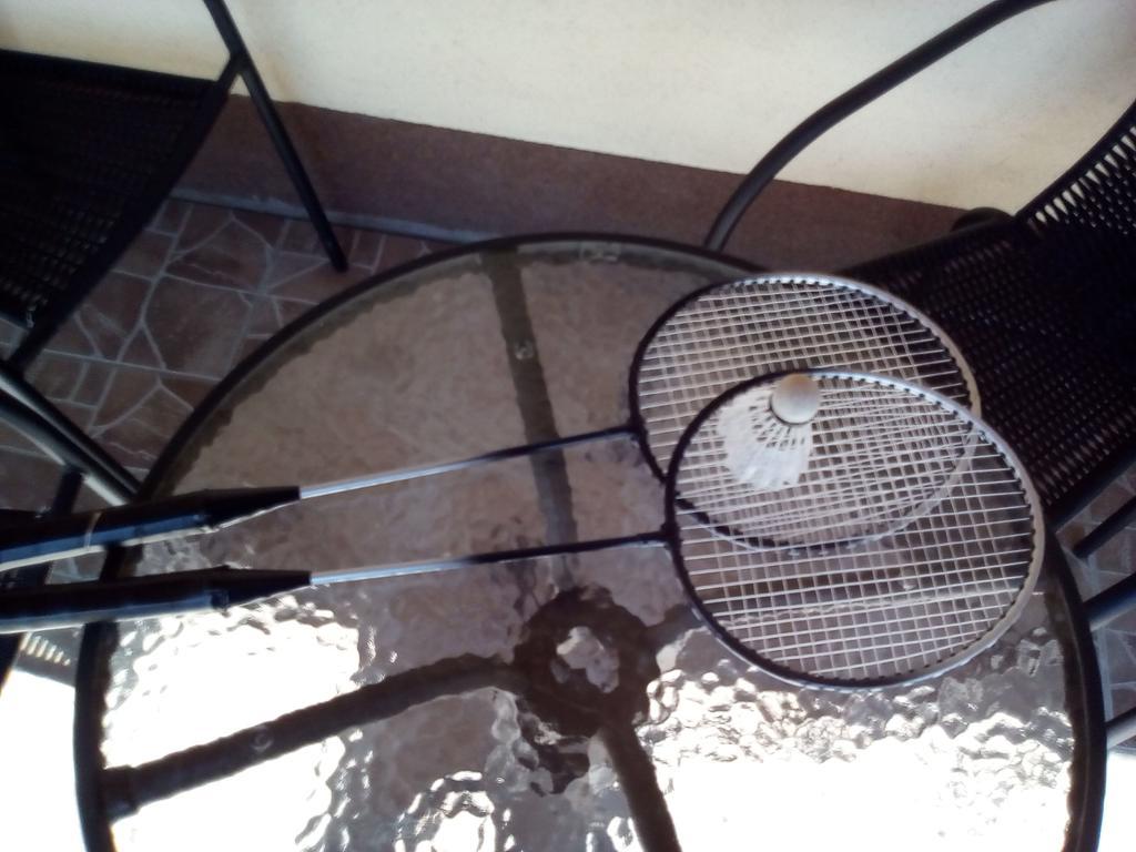 Potyka Apartman Tiszafured Luaran gambar